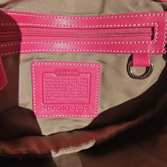 Coach Soho Signature Buckle Bag - Picture 4 of 14